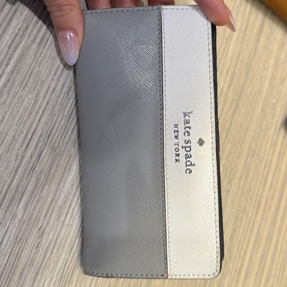 Kate Spade Two-Tone Wallet in Gray and White